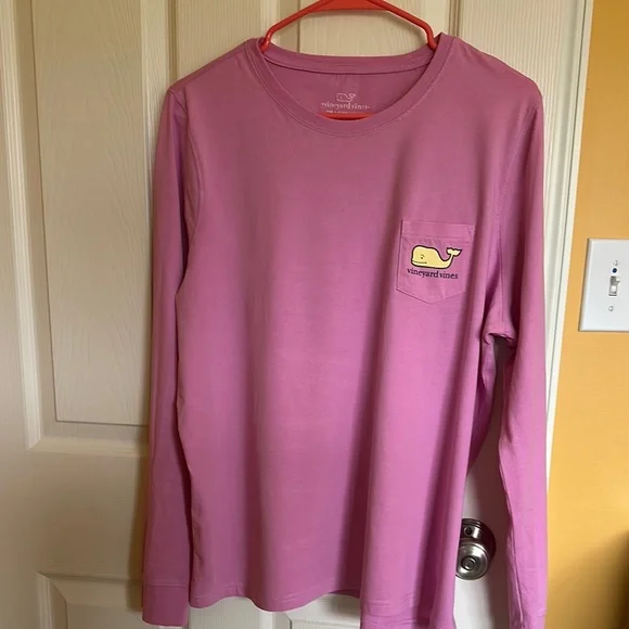 Vineyard Vines XL Pink Long Sleeve Tee with Crew Neck - Picture 1 of 3